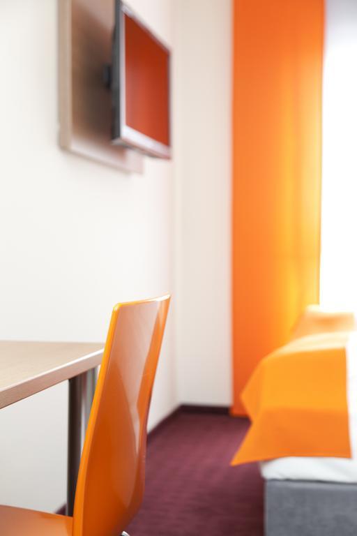 Mcdreams Hotel Moenchengladbach Eksteriør billede